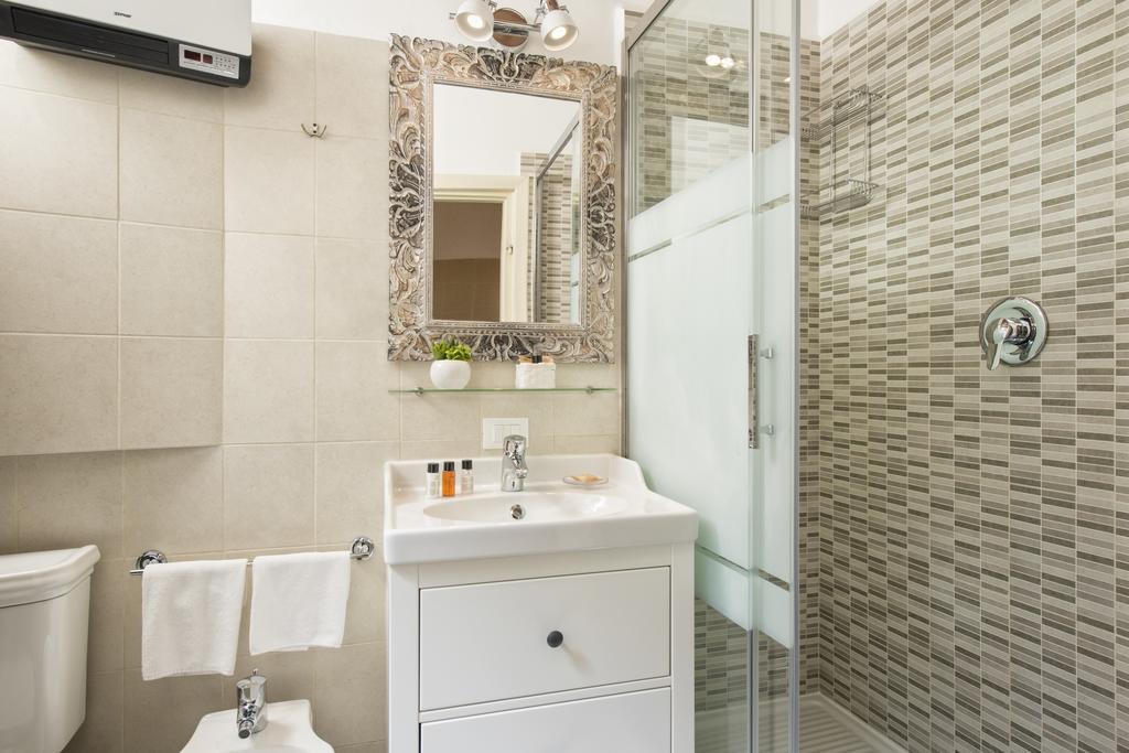 Navona Tower Apartments Rome Bagian luar foto